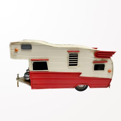 Caravane RV rouge Métal